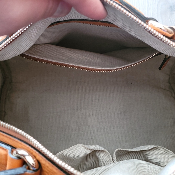 Gucci Soho Logo Boston Bag - Picture 10 of 14